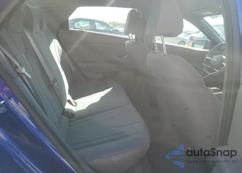 2021 Hyundai Elantra Sel z USA, uszkodzony, nr VIN 5NPLM4AG4MH044158